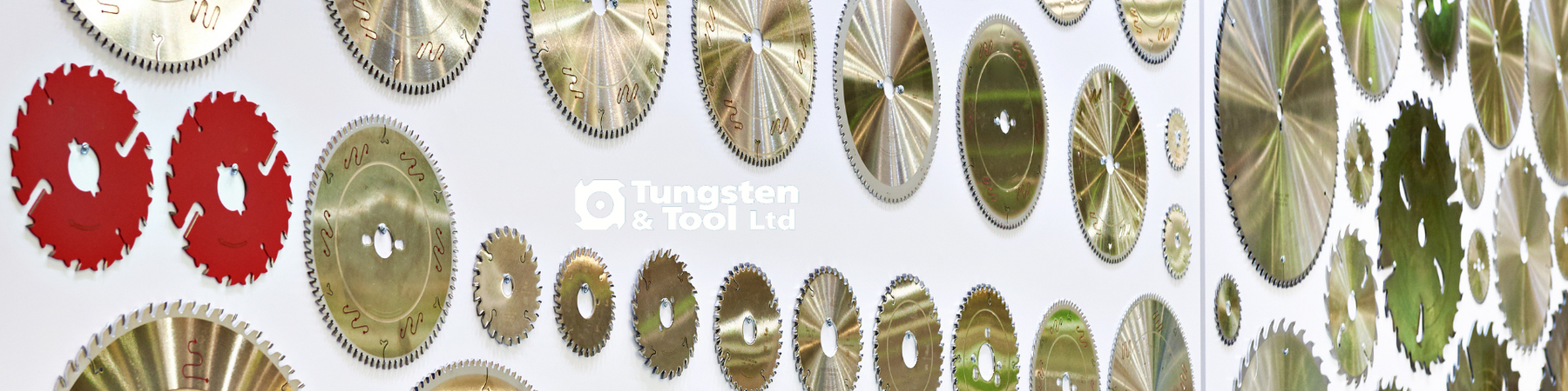 What number of teeth is best to use when cutting timber?