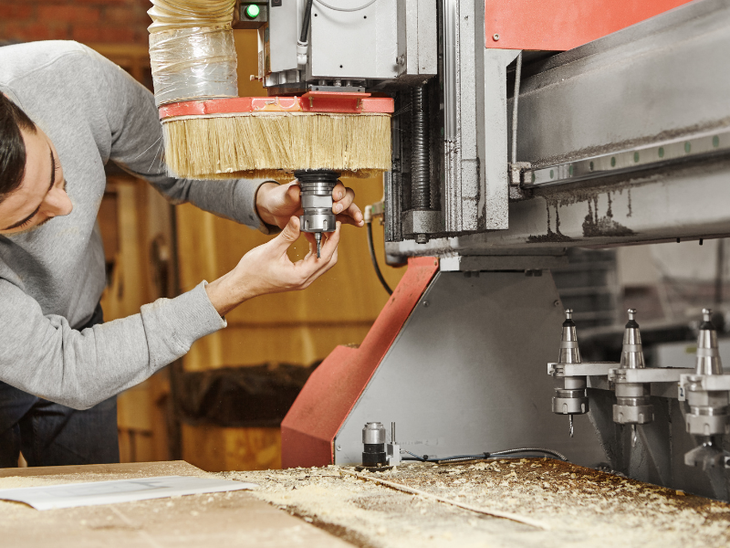 Importance of Toolholding. How worn toolholders affect the tool life?